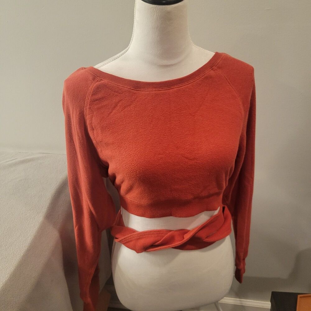 Free People Size Medium Superwoman Sweat Sweatshirt Root Cropped sweater